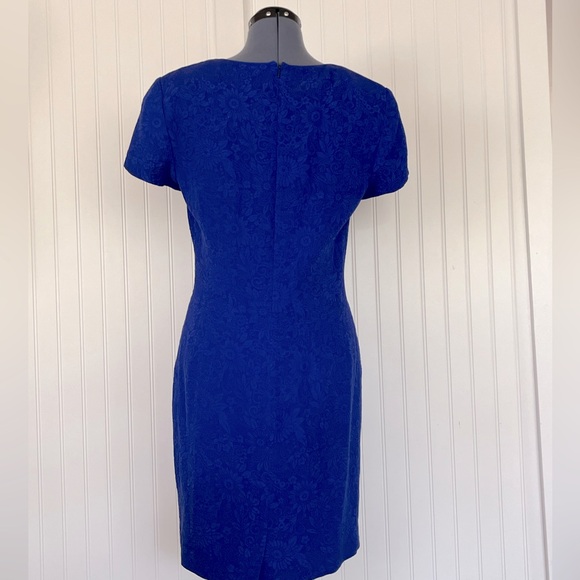 Vintage Royal Blue Silk Mini Dress Scoop Neck Floral Brocade Textured Size 10 - Picture 9 of 12